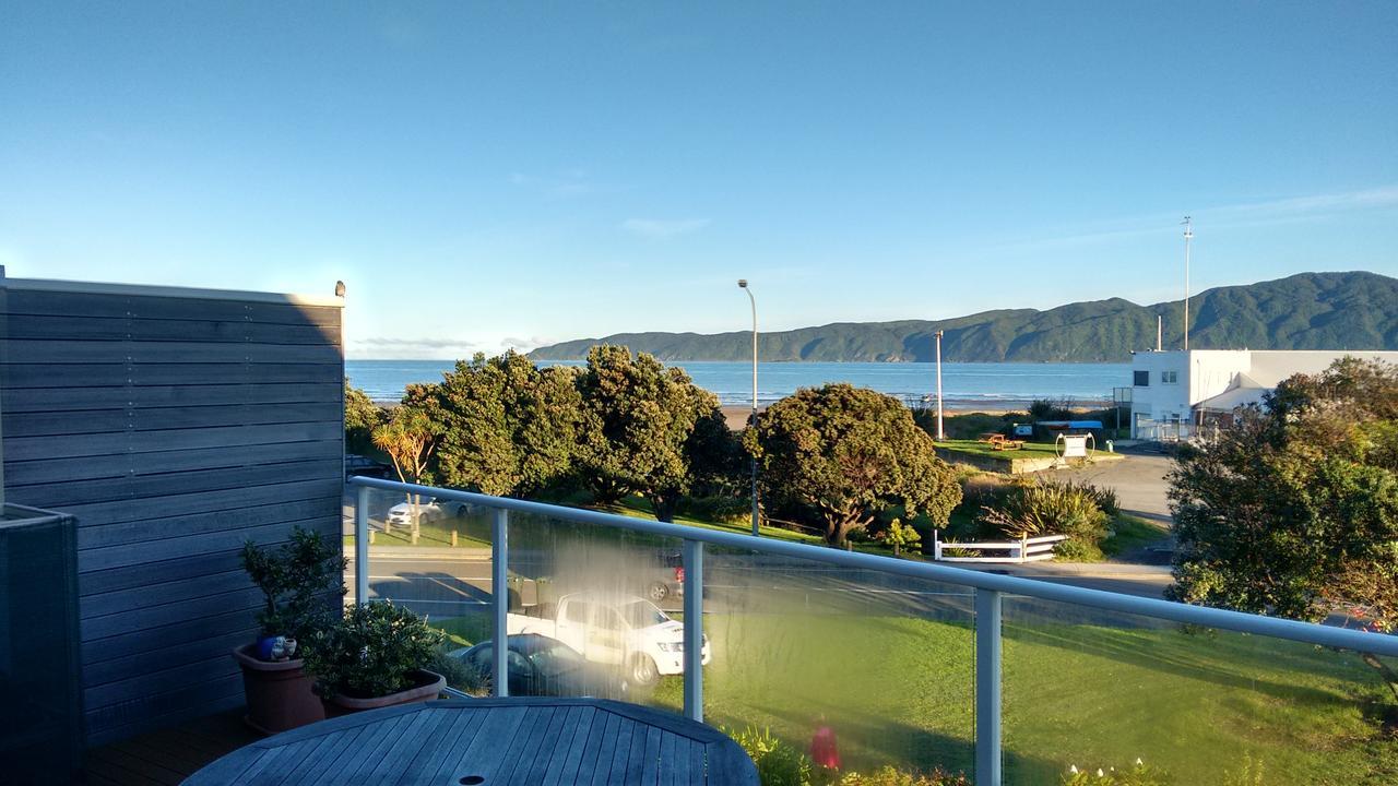 Seascape Bed & Breakfast Paraparaumu Ngoại thất bức ảnh