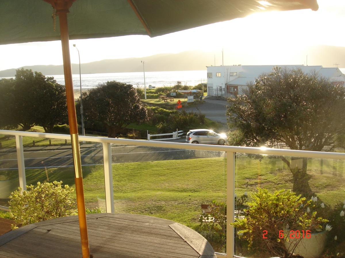 Seascape Bed & Breakfast Paraparaumu Ngoại thất bức ảnh
